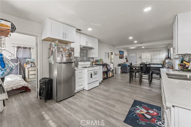 2838 N G Street, San Bernardino CA: https://media.crmls.org/medias/bc9ca126-a54a-448e-bd60-ec773abf8da7.jpg