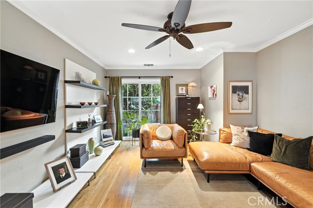 Detail Gallery Image 8 of 54 For 2637 Monogram Ave, Long Beach,  CA 90815 - 3 Beds | 2 Baths