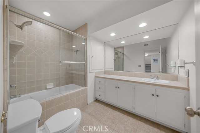 Detail Gallery Image 14 of 29 For 966 Willow Creek Road #24,  Lake Arrowhead,  CA 92352 - 3 Beds | 2/1 Baths