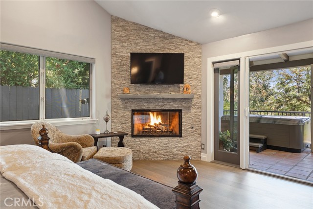 24311 Sylvan Glen Road, Calabasas CA: https://media.crmls.org/medias/bc9e10f2-cb1f-47cc-adbe-22ab63db9306.jpg