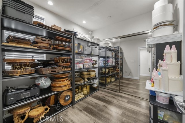 Detail Gallery Image 40 of 44 For 9237 Wakefield Ave #12,  Panorama City,  CA 91402 - 4 Beds | 3/1 Baths