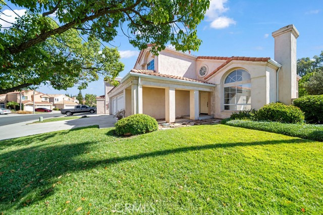 Detail Gallery Image 4 of 50 For 14 Bella Minozza, Lake Elsinore,  CA 92532 - 4 Beds | 2/1 Baths