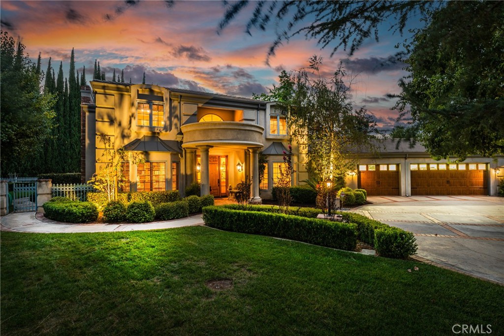 1914 Country Club Lane