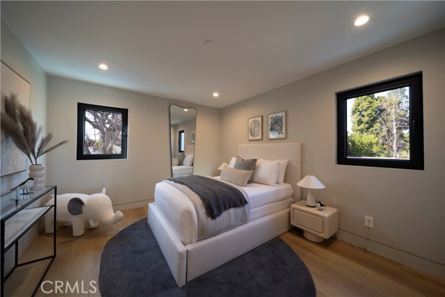 Detail Gallery Image 19 of 30 For 4519 Saint Clair Ave, Studio City,  CA 91604 - 5 Beds | 3/1 Baths