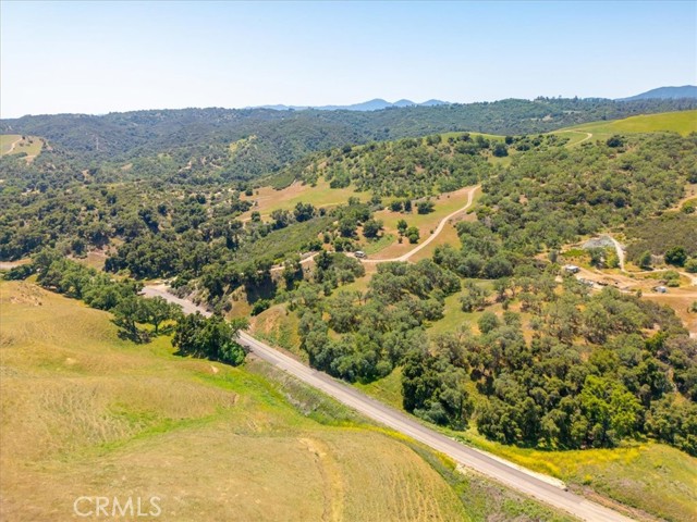 74650 Interlake Road, Bradley CA: https://media.crmls.org/medias/bca0348c-a6e8-4b04-a511-7efe92dd9b07.jpg