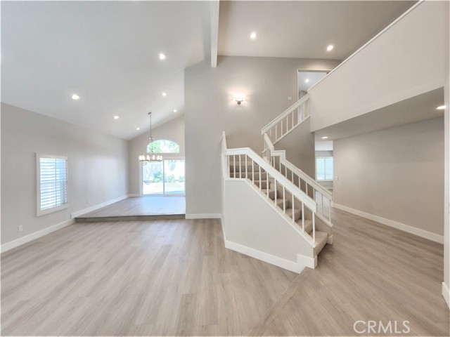 Detail Gallery Image 4 of 34 For 14 Andalucia, Irvine,  CA 92614 - 5 Beds | 3 Baths