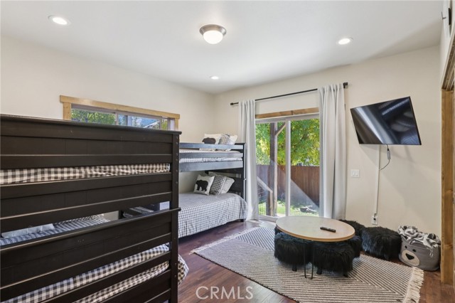 Detail Gallery Image 24 of 40 For 760 Tehama Dr, Big Bear Lake,  CA 92315 - 4 Beds | 3/1 Baths