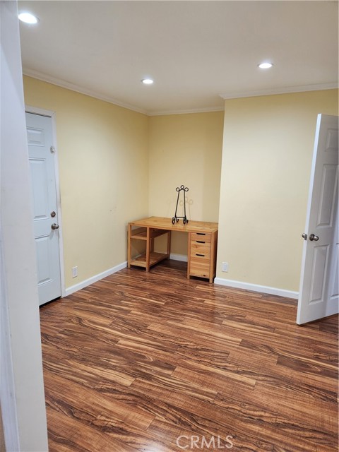 Detail Gallery Image 6 of 14 For 19710 Georgina Cir, Cerritos,  CA 90703 - 4 Beds | 2 Baths