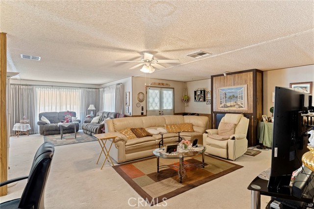 Detail Gallery Image 6 of 15 For 8536 Kern Canyon Rd #103,  Bakersfield,  CA 93306 - 2 Beds | 2 Baths