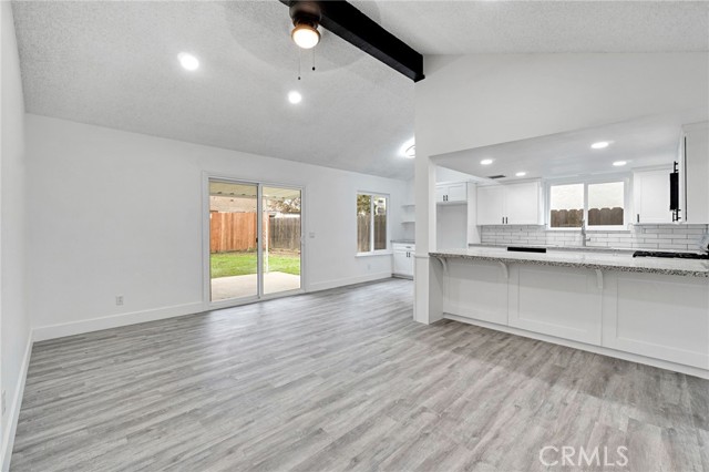 Detail Gallery Image 7 of 35 For 2808 Riverview, Madera,  CA 93637 - 4 Beds | 2/2 Baths