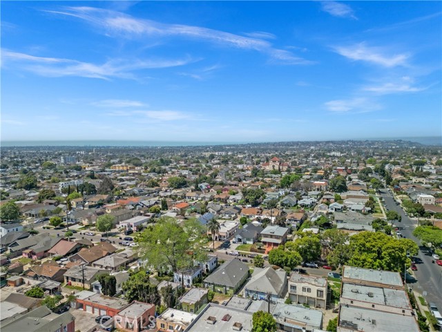 Detail Gallery Image 14 of 14 For 4227 Walton Ave, Los Angeles,  CA 90037 - – Beds | – Baths