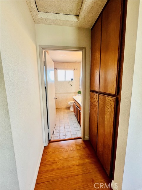 Detail Gallery Image 23 of 39 For 2019 E Piru St, Compton,  CA 90222 - 3 Beds | 1/1 Baths