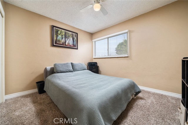 Detail Gallery Image 16 of 43 For 25459 33rd, San Bernardino,  CA 92404 - 3 Beds | 2 Baths