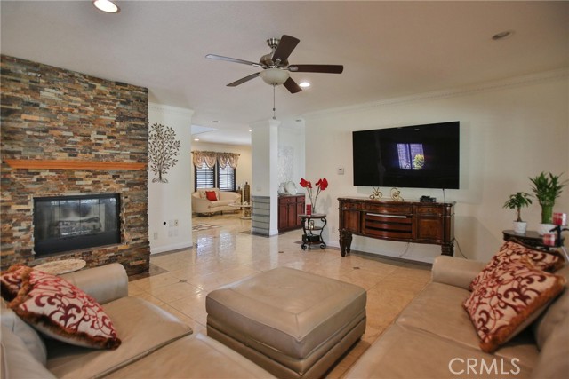 Detail Gallery Image 15 of 69 For 7410 Crawford Pl, Rancho Cucamonga,  CA 91739 - 7 Beds | 5/1 Baths