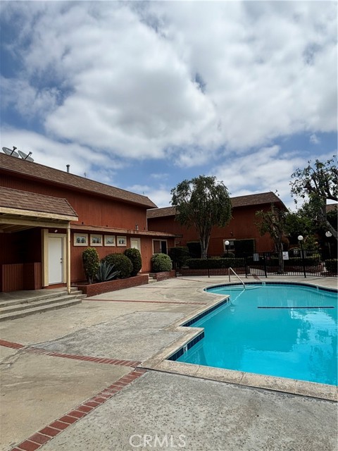 3 Bed Home for Sale in Panorama City, California