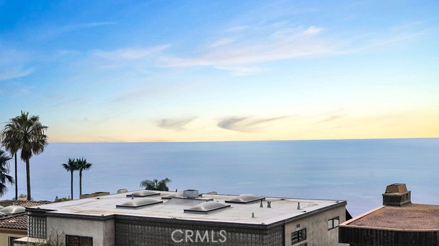741 Marlin, Laguna Beach CA: https://media.crmls.org/medias/bca4a2d5-4792-4ba9-b4d5-f14bdd8ee9fc.jpg