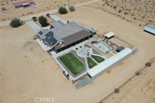 24625 Ledbury Road, Oro Grande CA: https://media.crmls.org/medias/bca4c722-632b-45ec-bc21-3763a921c7c4.jpg