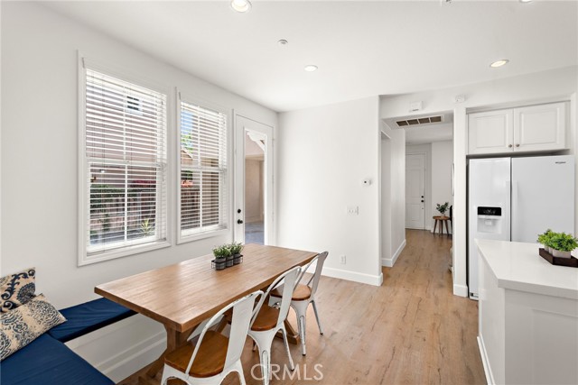 18 Duskywing, Ladera Ranch CA: https://media.crmls.org/medias/bca4d7d2-299a-4e88-b7f4-ba5d46752fe9.jpg