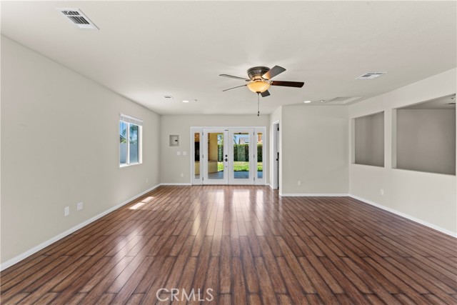 7803 Calle Carrisa Street, Highland CA: https://media.crmls.org/medias/bca4dd5e-d678-4bbc-b5bc-1426860a28d3.jpg