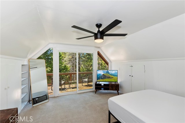 Detail Gallery Image 16 of 37 For 113 State Highway 173, Lake Arrowhead,  CA 92352 - 3 Beds | 2 Baths