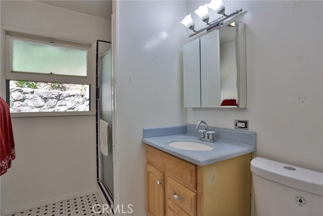 Detail Gallery Image 21 of 37 For 24463 Bernard Dr, Crestline,  CA 92325 - 2 Beds | 1 Baths