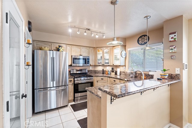 Detail Gallery Image 14 of 47 For 861 Shade Tree Way, Corona,  CA 92878 - 3 Beds | 2/1 Baths