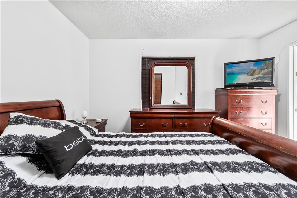 MLS #PW25253351 image #30