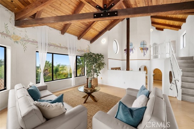 Detail Gallery Image 4 of 75 For 330 East Ormonde Road, Arroyo Grande,  CA 93420 - 5 Beds | 3 Baths