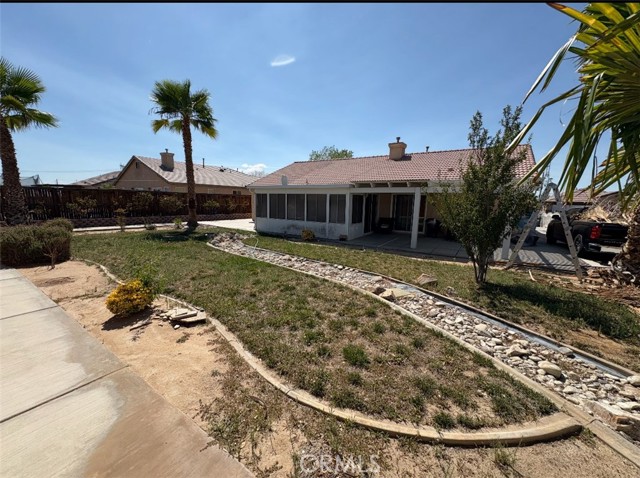 Detail Gallery Image 2 of 2 For 17737 Windy Way, Adelanto,  CA 92301 - 5 Beds | 2 Baths