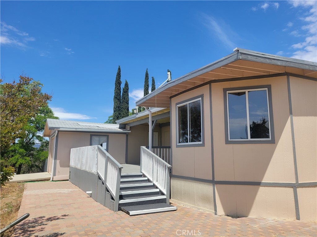 56400 Lubo Trail