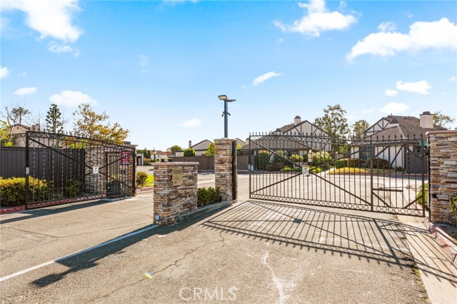 Detail Gallery Image 24 of 24 For 14870 Stonehedge Ln, Westminster,  CA 92683 - 2 Beds | 2 Baths