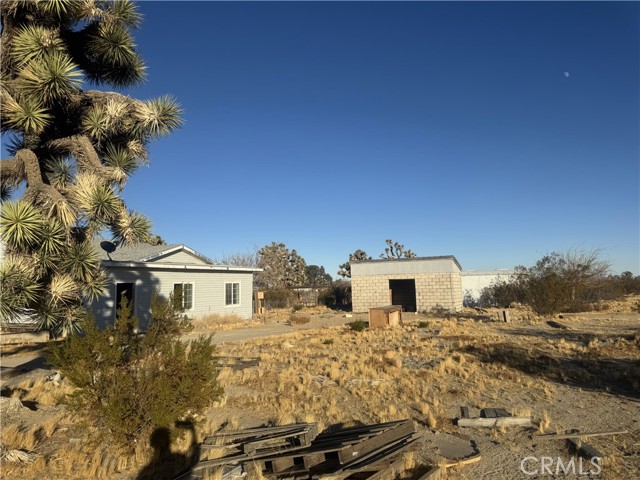 Detail Gallery Image 1 of 11 For 7698 Auburn Ave, Adelanto,  CA 92301 - 2 Beds | 1/1 Baths