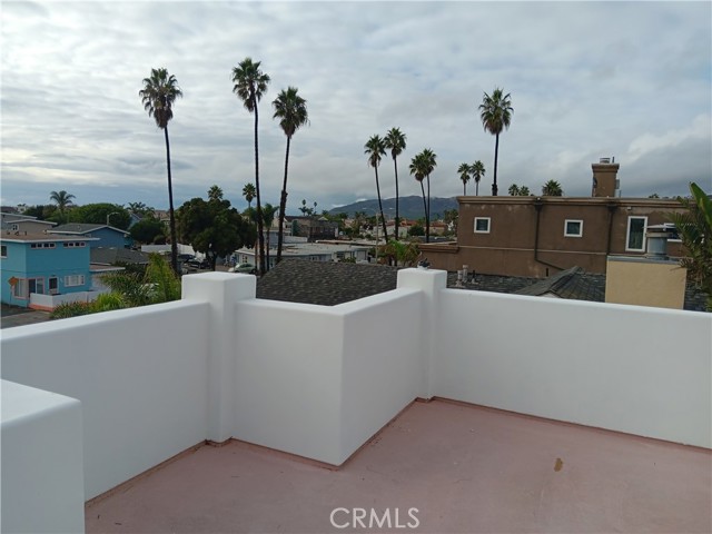 Detail Gallery Image 17 of 18 For 2257 Pierpont Bld, Ventura,  CA 93001 - 3 Beds | 2 Baths