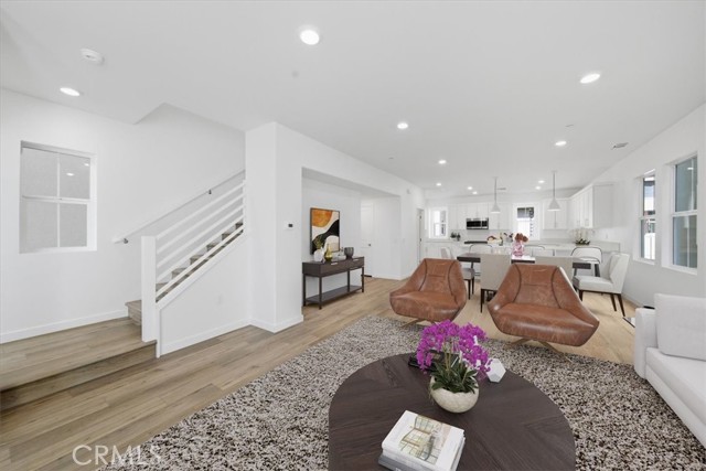 Detail Gallery Image 4 of 35 For 2542 Hepburn St, South El Monte,  CA 91733 - 4 Beds | 3/1 Baths