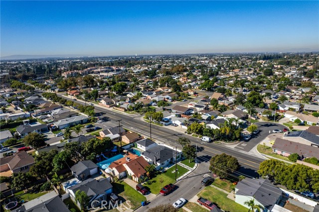 Detail Gallery Image 36 of 36 For 8502 Comolette, Downey,  CA 90242 - 3 Beds | 2 Baths