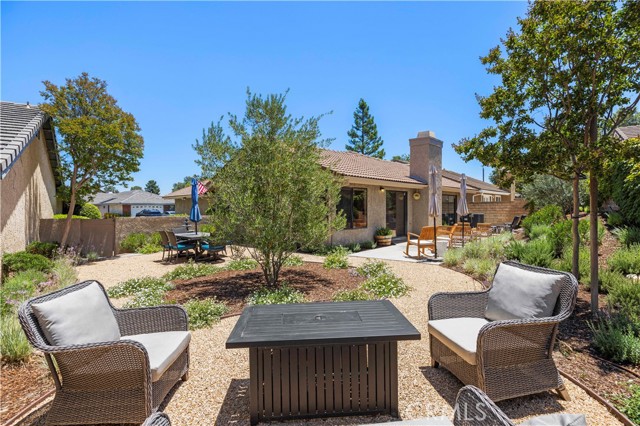 26175 Montolla Lane, Valencia CA: https://media.crmls.org/medias/bcac0b0f-33a7-49aa-88fe-1f33bf8e58f8.jpg