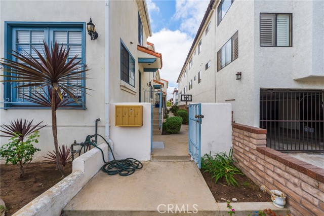 Detail Gallery Image 26 of 37 For 1043 W 12th, San Pedro,  CA 90731 - 3 Beds | 2/1 Baths