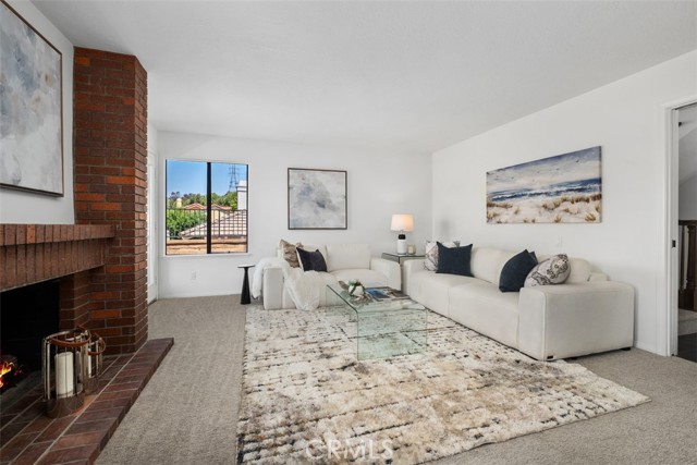 22571 Labrusca, Mission Viejo CA: https://media.crmls.org/medias/bcad0d19-8a25-451f-832b-03f0bd520d28.jpg