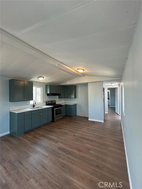 Detail Gallery Image 5 of 19 For 350 E San Jacinto #36,  Perris,  CA 92571 - 2 Beds | 2 Baths