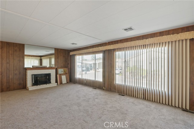 Detail Gallery Image 4 of 27 For 3800 Bradford St #93,  La Verne,  CA 91750 - 2 Beds | 2 Baths