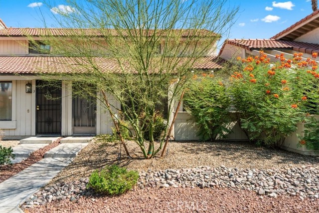 6054 Montecito Drive, Palm Springs CA: https://media.crmls.org/medias/bcafc7e2-e30f-4e26-88a1-95313f20f81e.jpg