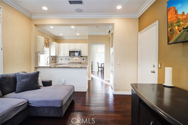 Detail Gallery Image 11 of 45 For 23 Harwick Ct, Ladera Ranch,  CA 92694 - 3 Beds | 2/1 Baths