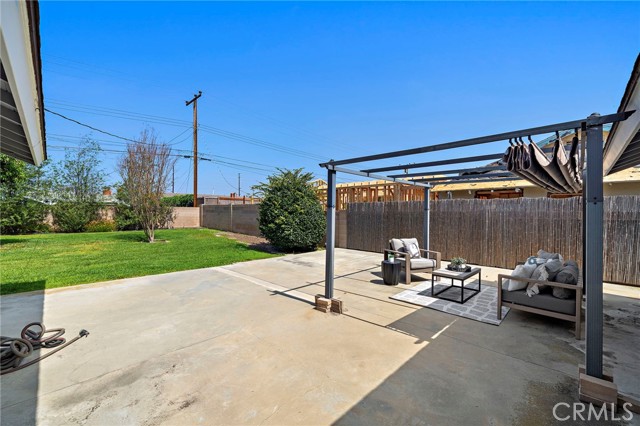 Detail Gallery Image 28 of 44 For 9111 Blackbird Ave, Fountain Valley,  CA 92708 - 4 Beds | 2 Baths