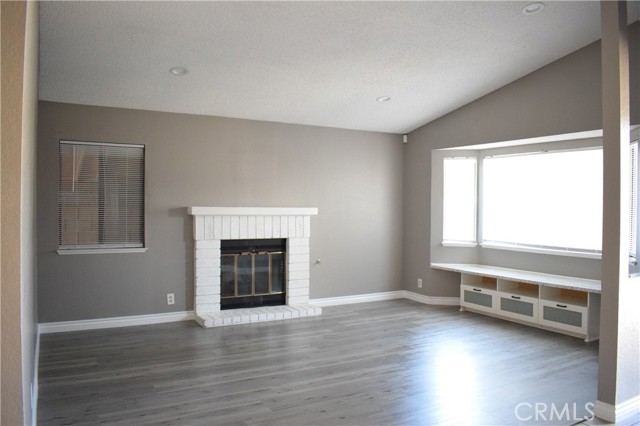 Detail Gallery Image 15 of 69 For 44002 32nd St, Lancaster,  CA 93536 - 4 Beds | 2 Baths