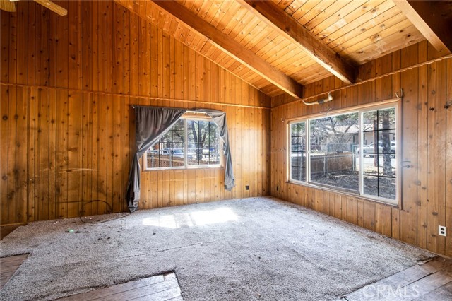 Detail Gallery Image 16 of 19 For 427 Holmes, Sugarloaf,  CA 92386 - 2 Beds | 2 Baths