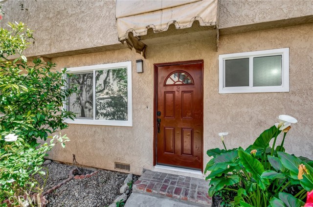 Detail Gallery Image 3 of 38 For 17053 Roscoe Bld #3,  Northridge,  CA 91325 - 2 Beds | 2 Baths