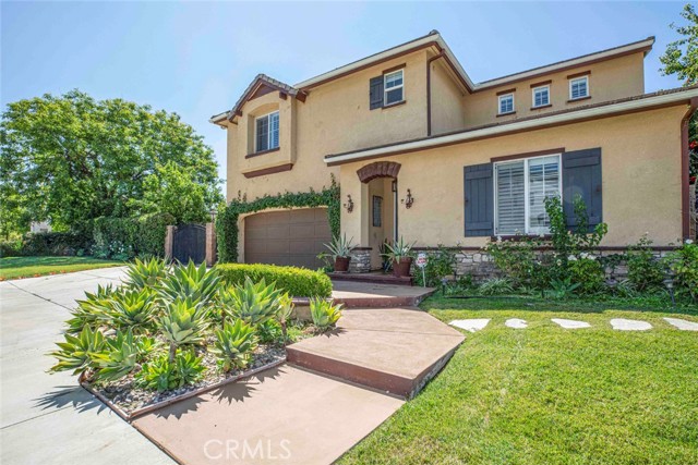10266 Horsehaven Street, Sun Valley CA: https://media.crmls.org/medias/bcb4dc3c-eea1-4d4b-affa-d7707b13c453.jpg