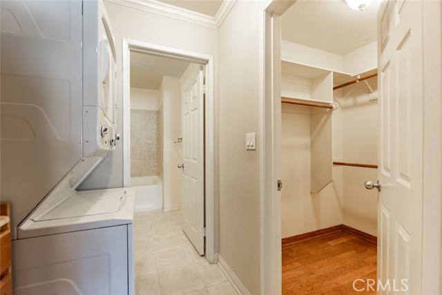Detail Gallery Image 17 of 23 For 1015 E Spazier Ave #105,  Burbank,  CA 91502 - 2 Beds | 2 Baths
