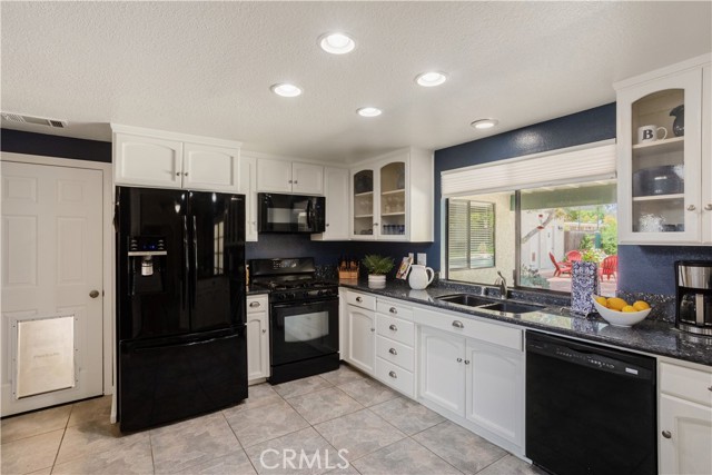 32045 Deseret, Wildomar CA: https://media.crmls.org/medias/bcb70ae6-8a5b-48d3-9a78-2d9e36397bc0.jpg