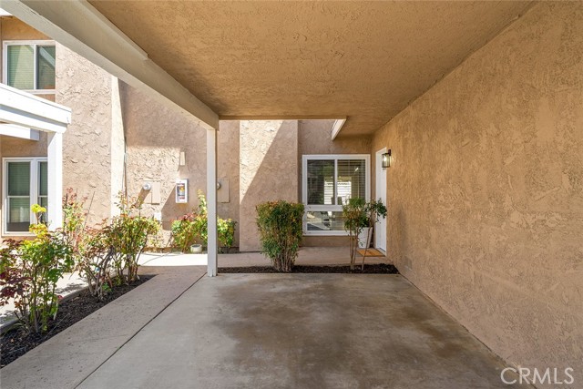 Image 31 of 35 For 44614 La Paz Road